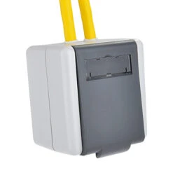 Netzwerkdose IP44 Outdoor Datendose Aufputz Inkl. 2xRJ45 Keystone Cat.6a -Kabel Draht Rabatte netzwerkdose ip44 outdoor datendose aufputz inkl 2 rj45 keystone cat 6a vorderseite
