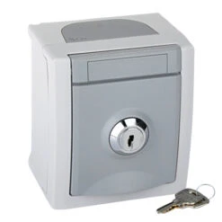 Steckdose Absperrbar Aufputz Feuchtraum IP54 Grau